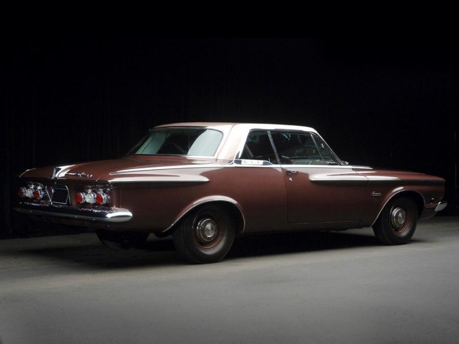  Plymouth Fury Hardtop Coupe 1962 года  (фото 2 из 3)
